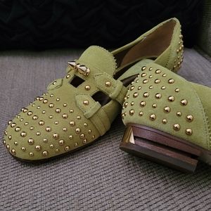 FLEUR ET ROSEE LIME VERO CUOIO STUDDED LOAFERS